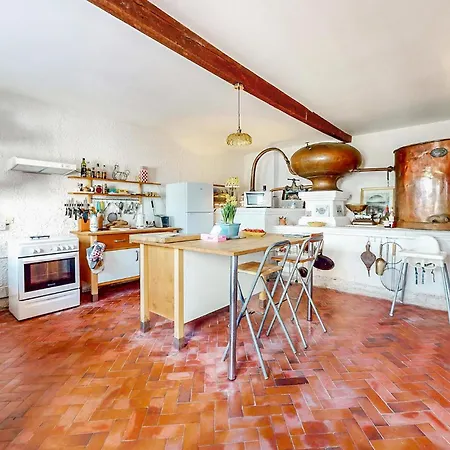 Дом отдыха The River House