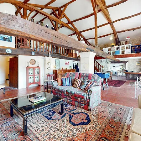 Дом отдыха The River House Saint-Simon (Charente)